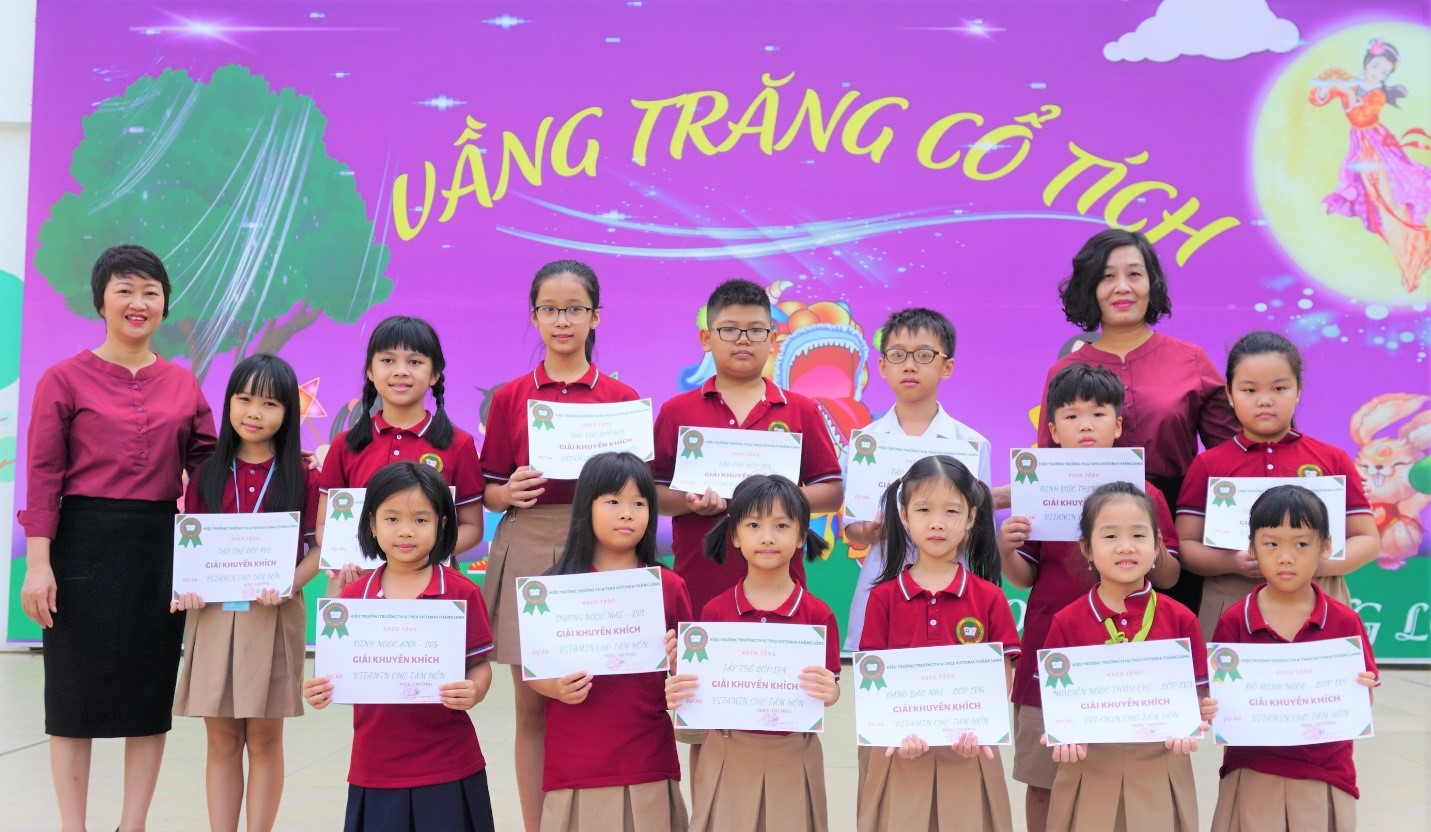 Vicschool trao học bổng Toán tài năng và tổng kết dự án “Vitamin cho tâm hồn”