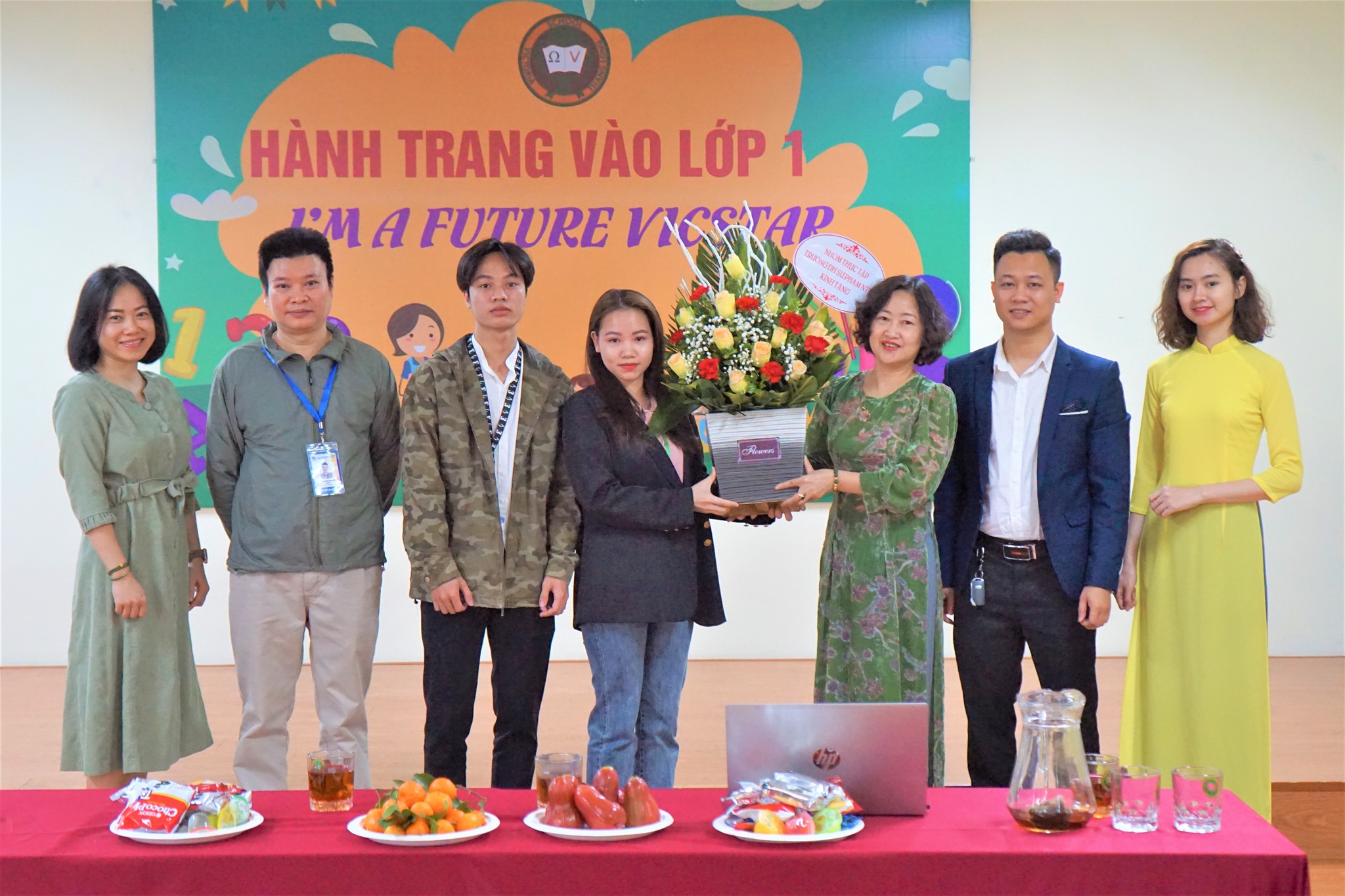 VICSCHOOL CHÀO ĐÓN ĐOÀN GIÁO SINH TRƯỜNG ĐH SƯ PHẠM NGHỆ THUẬT TRUNG ƯƠNG VỀ THỰC TẬP