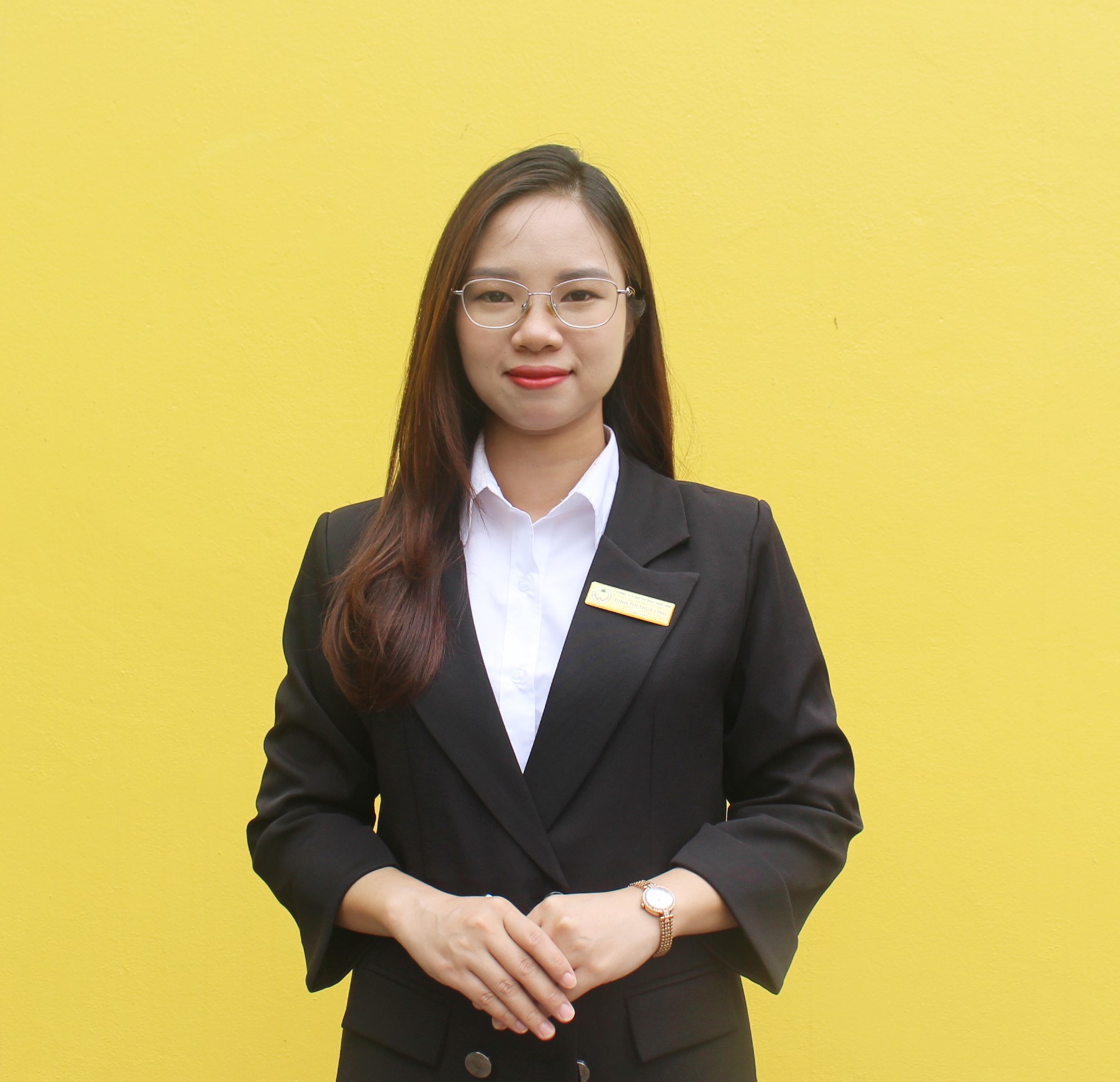 Cô Đinh Thị Thùy Linh – Khối trưởng chuyên môn Khối 4,5
