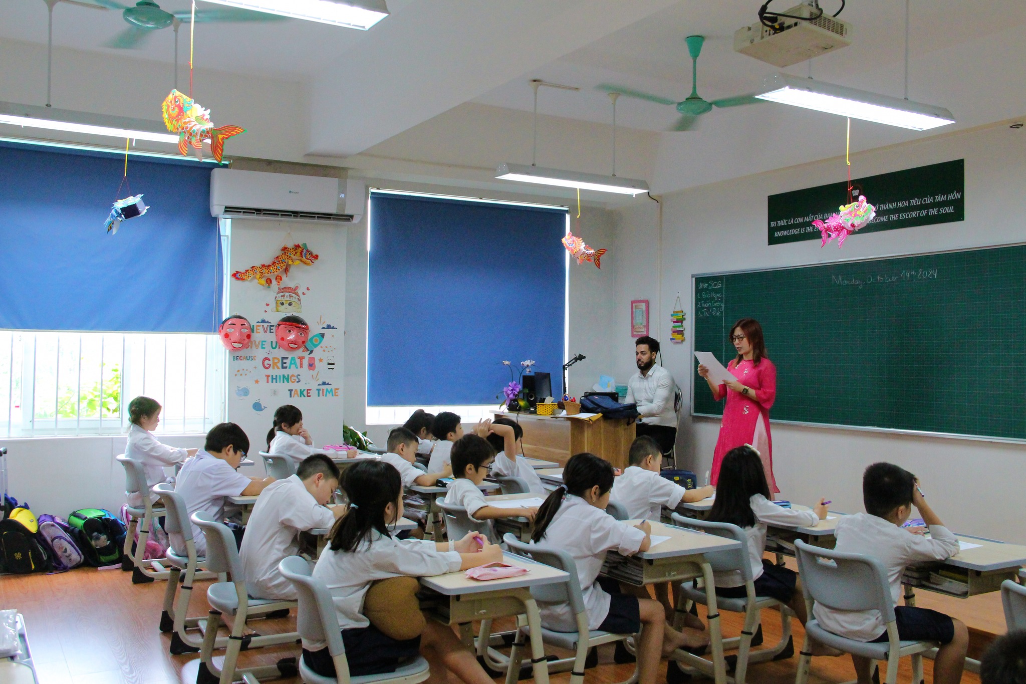 VICSERS RÈN LUYỆN BẢN LĨNH VÀ PHẨM CHẤT TRONG ĐỢT KIỂM TRA ĐÁNH GIÁ GIỮA HỌC KỲ I