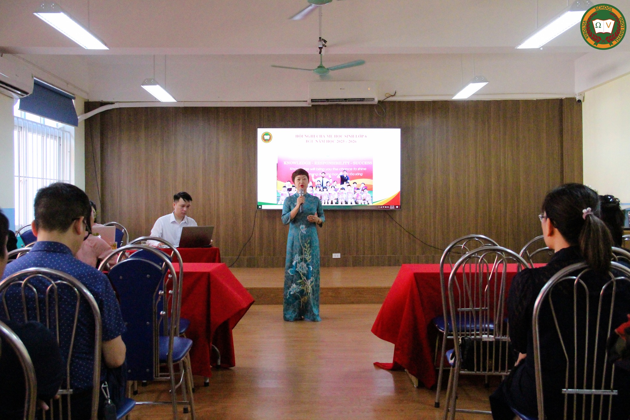 HỘI NGHỊ CHA MẸ HỌC SINH ĐẦU NĂM HỌC 2025 – 2026: GẮN KẾT – ĐỒNG HÀNH – PHÁT TRIỂN