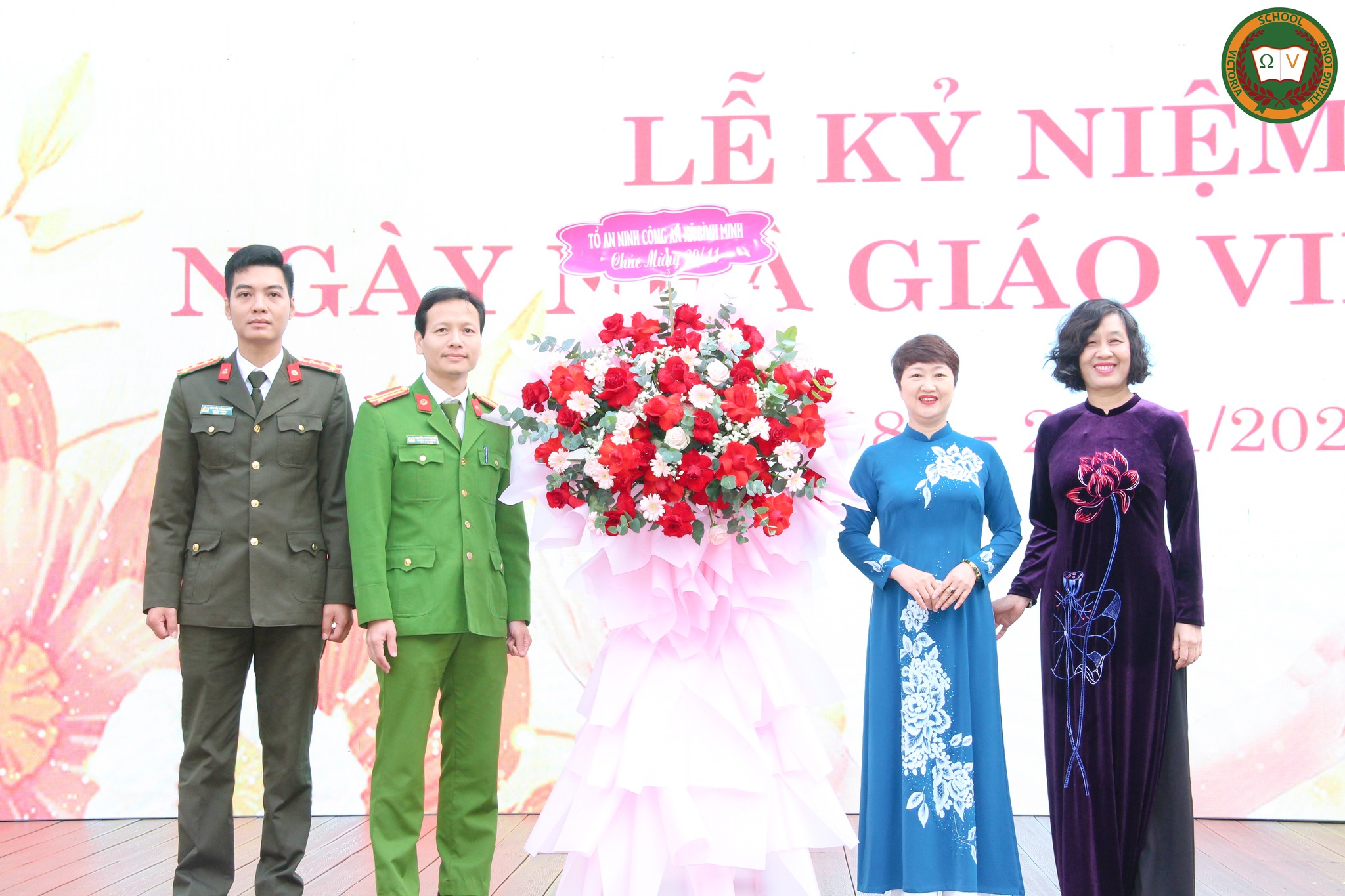 LỄ KỶ NIỆM 43 NĂM NGÀY NHÀ GIÁO VIỆT NAM – TRI ÂN NGƯỜI GIEO NẮNG CỦA VICTORIA THĂNG LONG