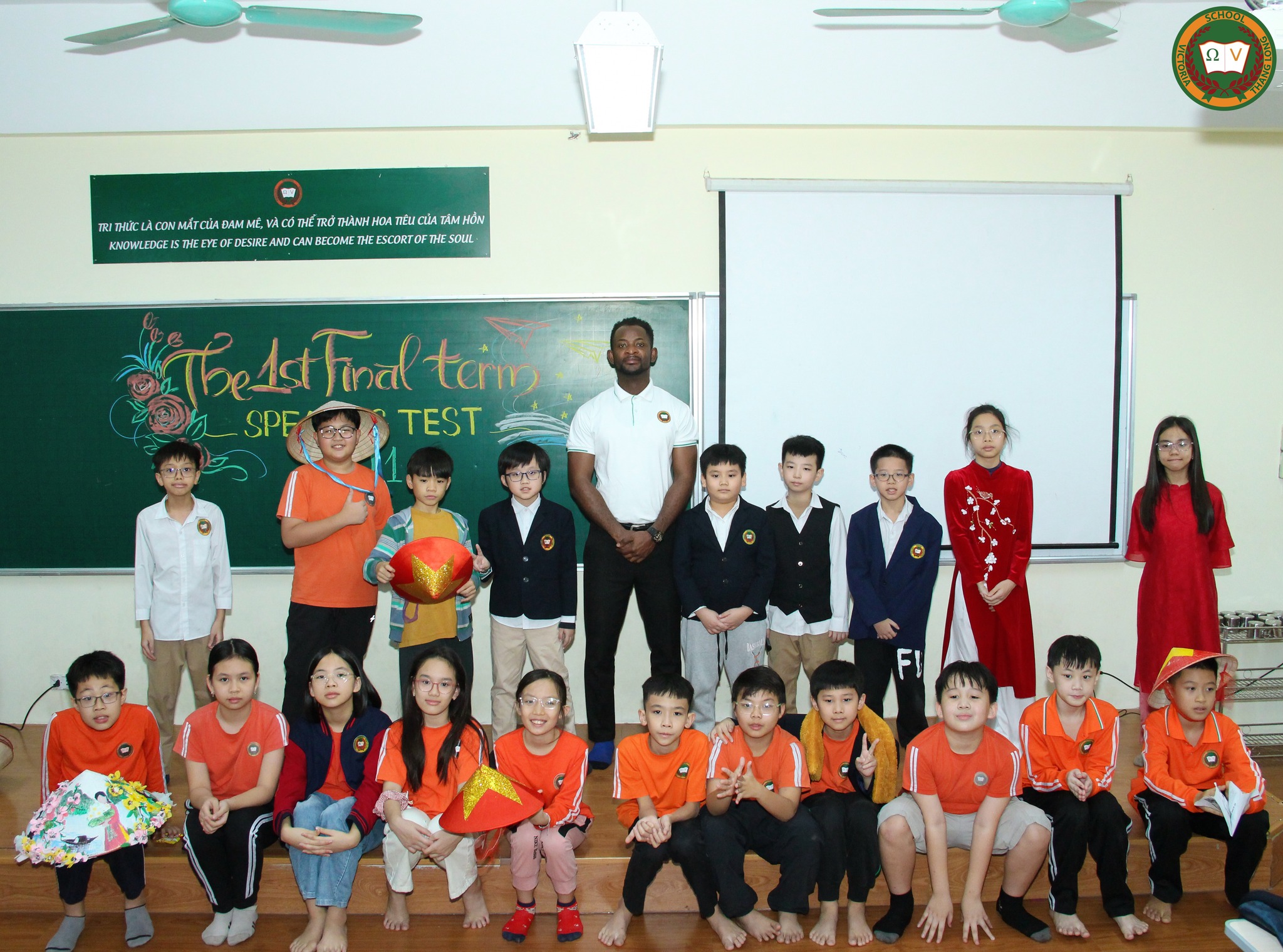 VICSERS VÀ BÀI THI SPEAKING MANG ĐẬM DẤU ẤN DỰ ÁN “GROWING LOVE – SHOWING GRATITUDE”