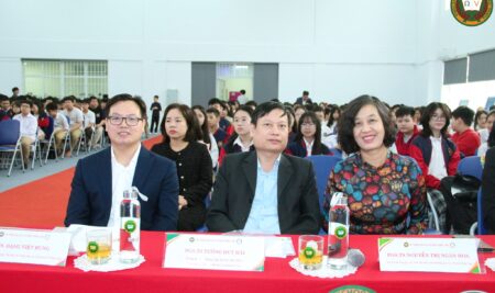 VICTORIA THĂNG LONG TỔ CHỨC THÀNH CÔNG NGÀY HỘI KHOA HỌC & STEM