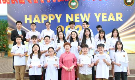 SINH HOẠT DƯỚI CỜ: CHÀO THÁNG 3 – MÙA CON ONG DÂNG MẬT NGỌT CHO ĐỜI