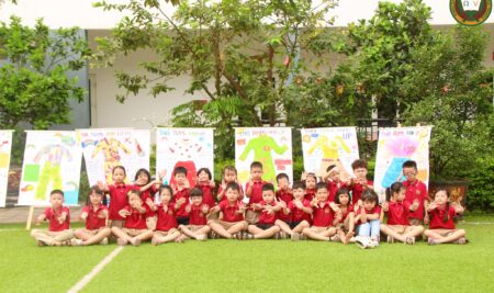 CÙNG THƯỞNG THỨC SẢN PHẨM DỰ ÁN “THỜI TRANG XANH – BẢO VỆ TRÁI ĐẤT”CỦA VICSERS KHỐI 1