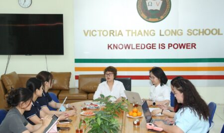 LIÊN TỤC TẬP HUẤN, ĐÀO TẠO ĐỘI NGŨ CHUYÊN MÔN CỦA VICTORIA THĂNG LONG